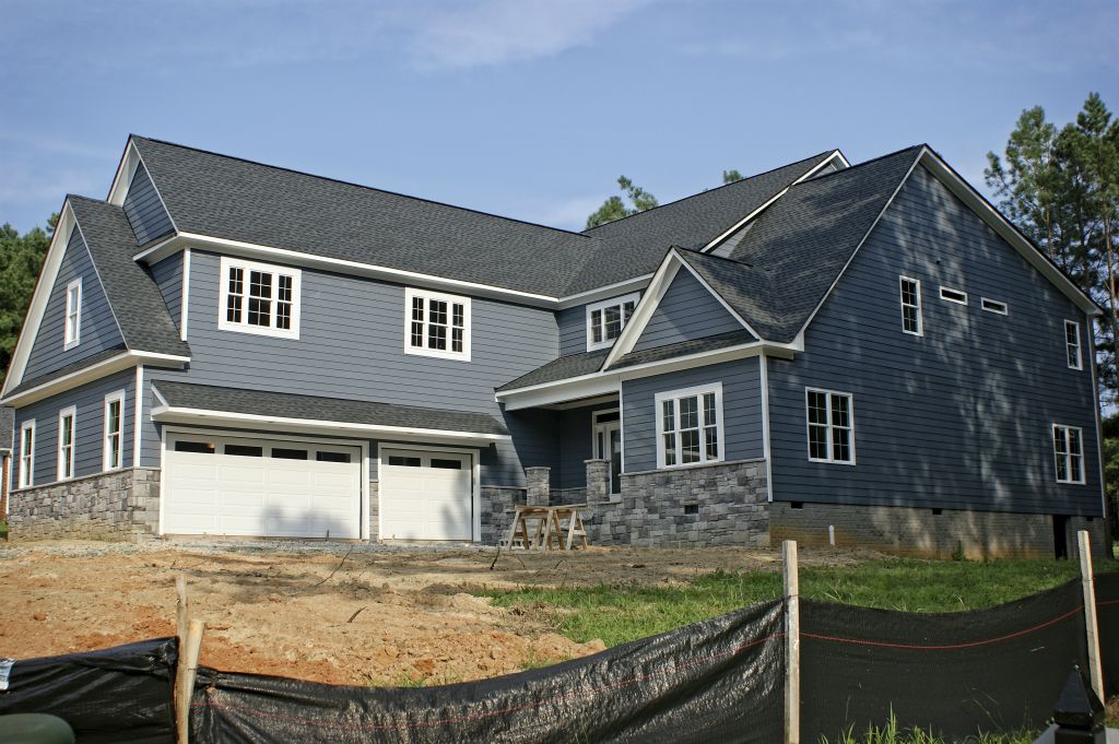 Garage Doors Installed!